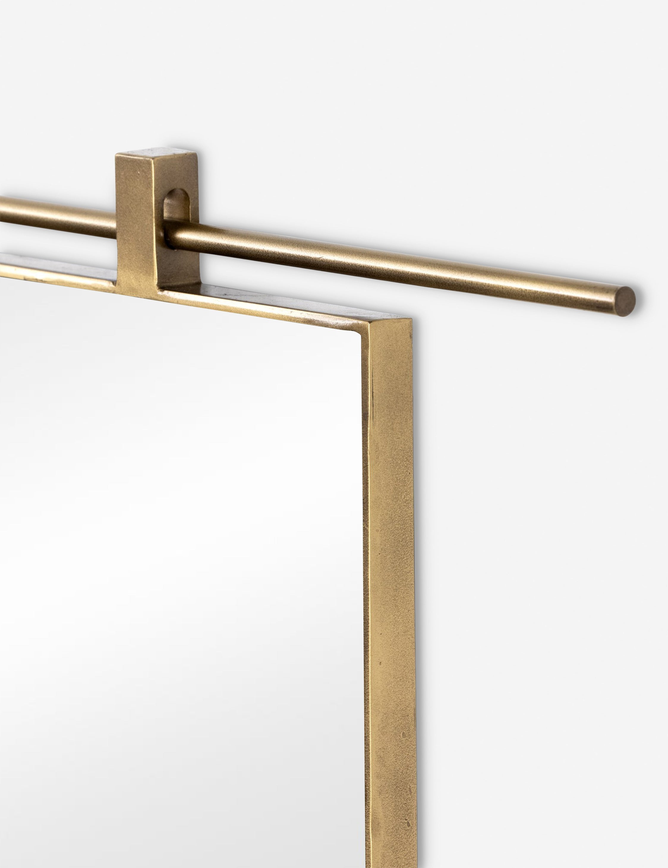 Vitale Mirror