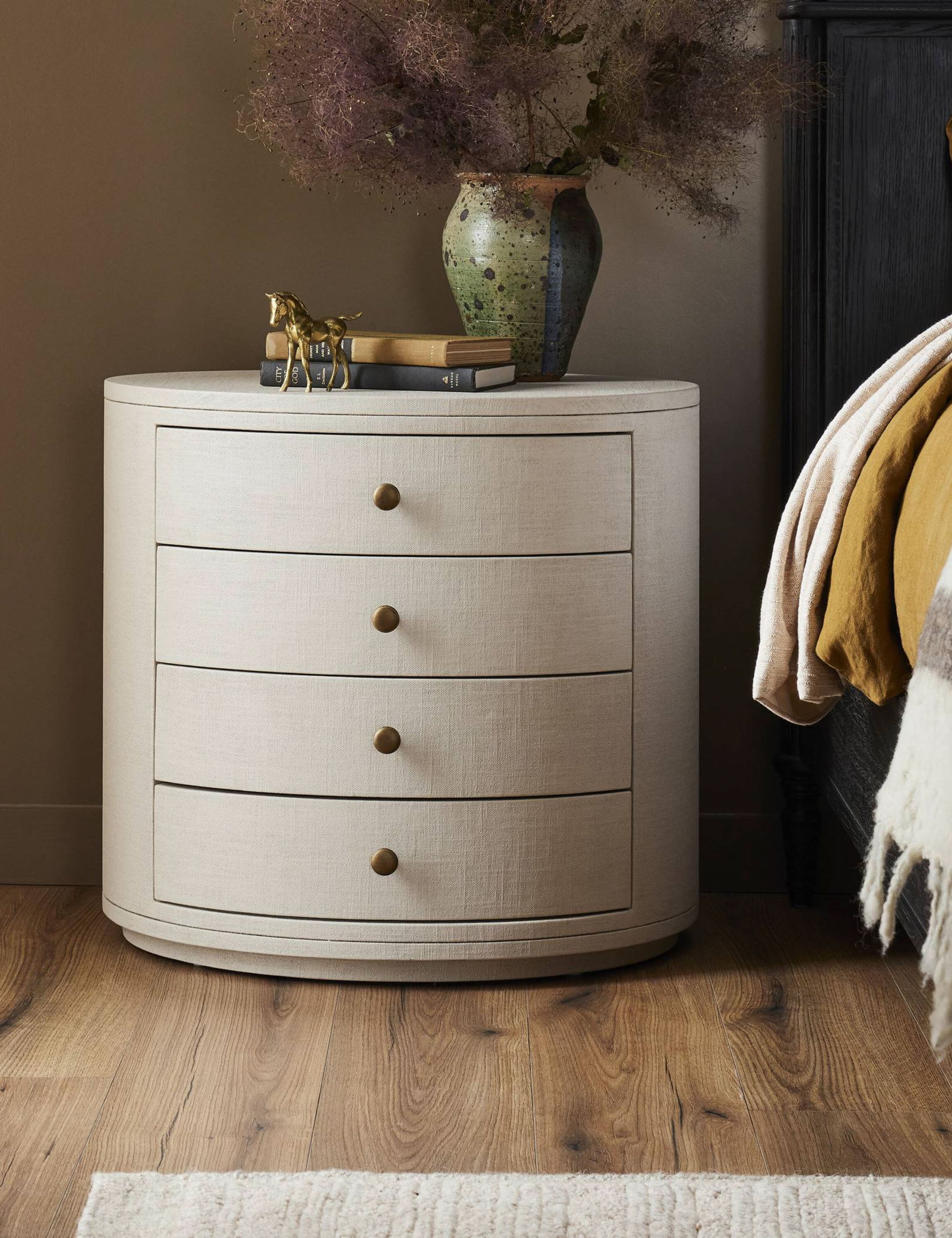 Tabea Nightstand