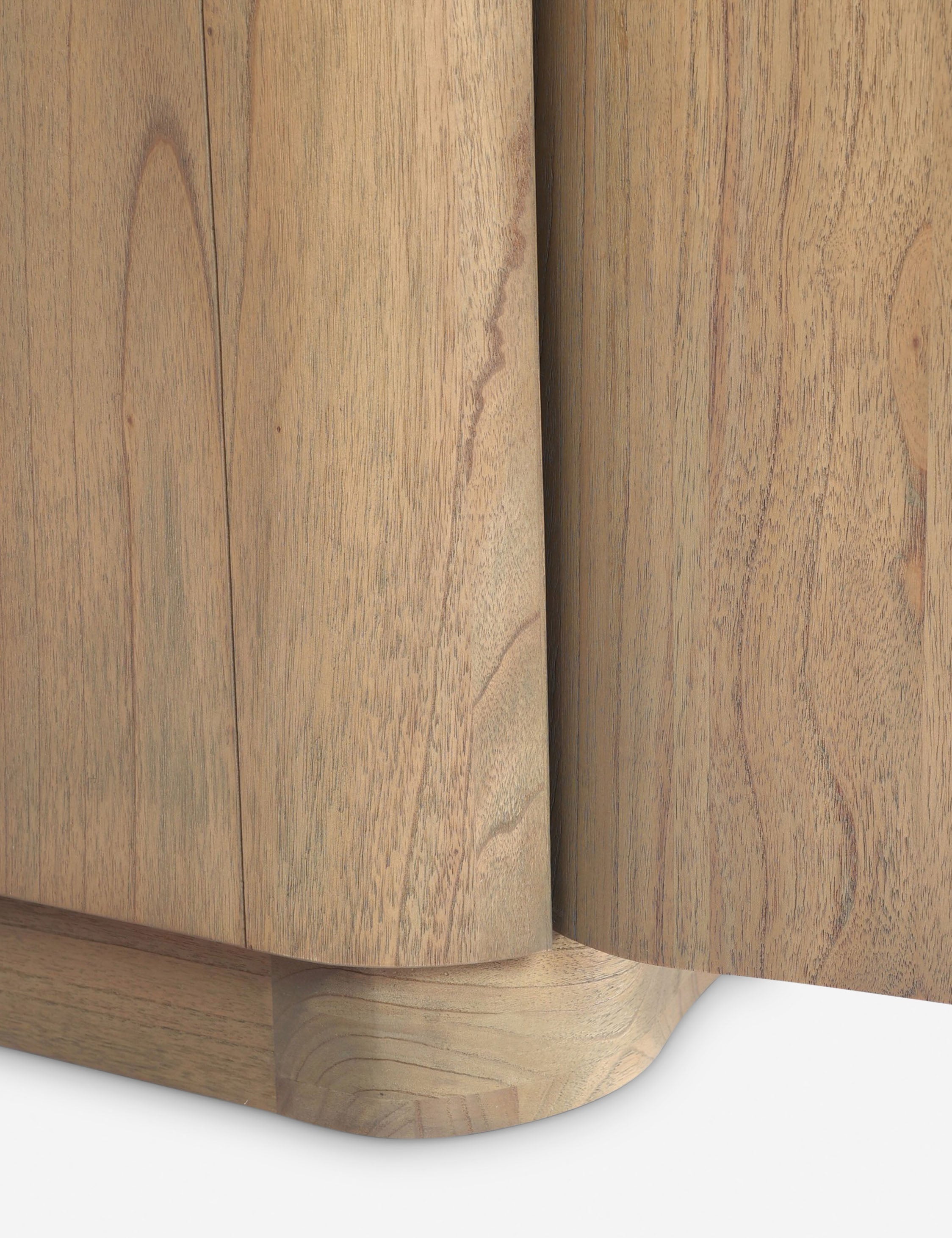 Rosebury Nightstand