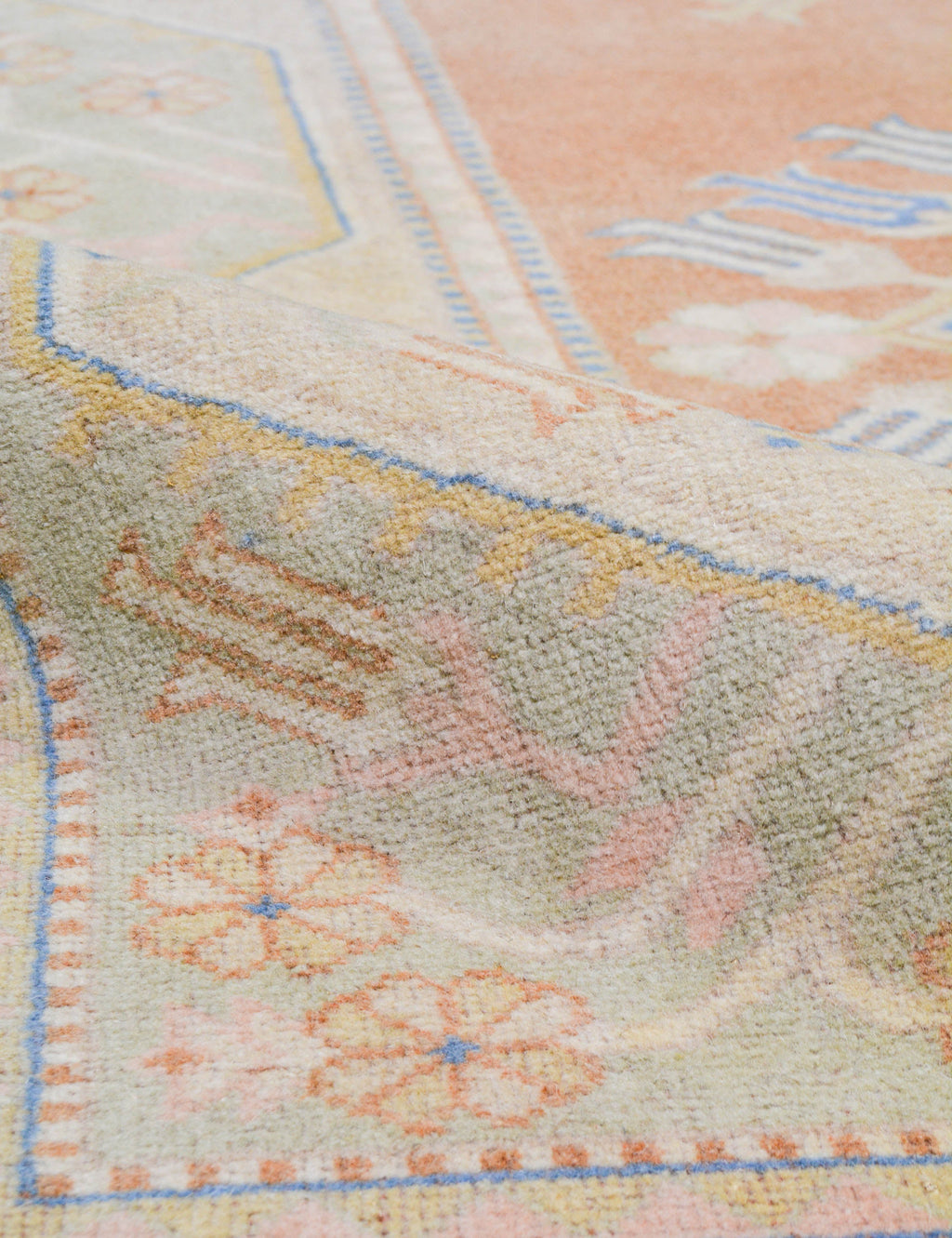Vintage Turkish Hand-Knotted Wool Rug No. 466, 5' x 8' 2