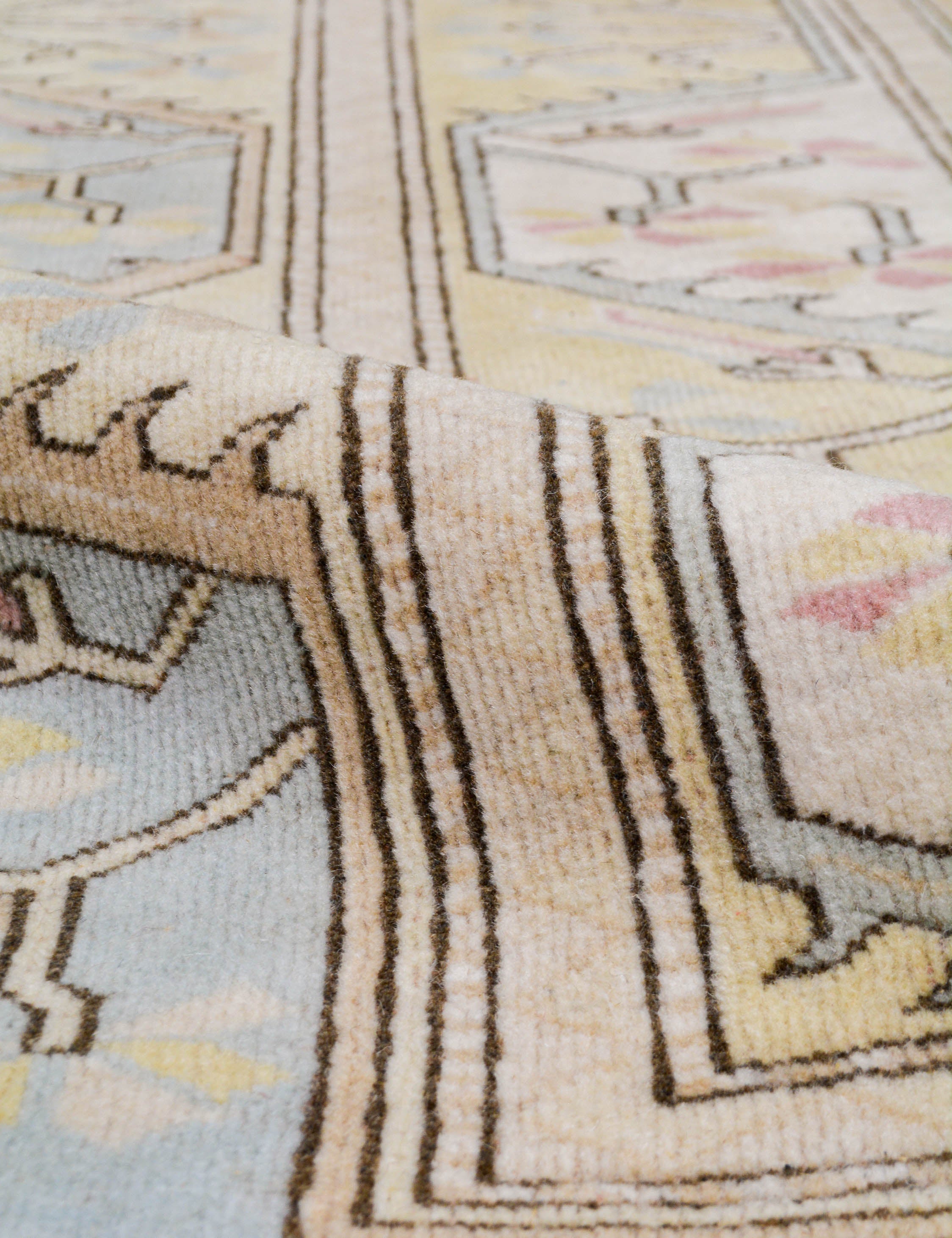 Vintage Turkish Hand-Knotted Wool Rug No. 492, 6' 7 x 9' 1