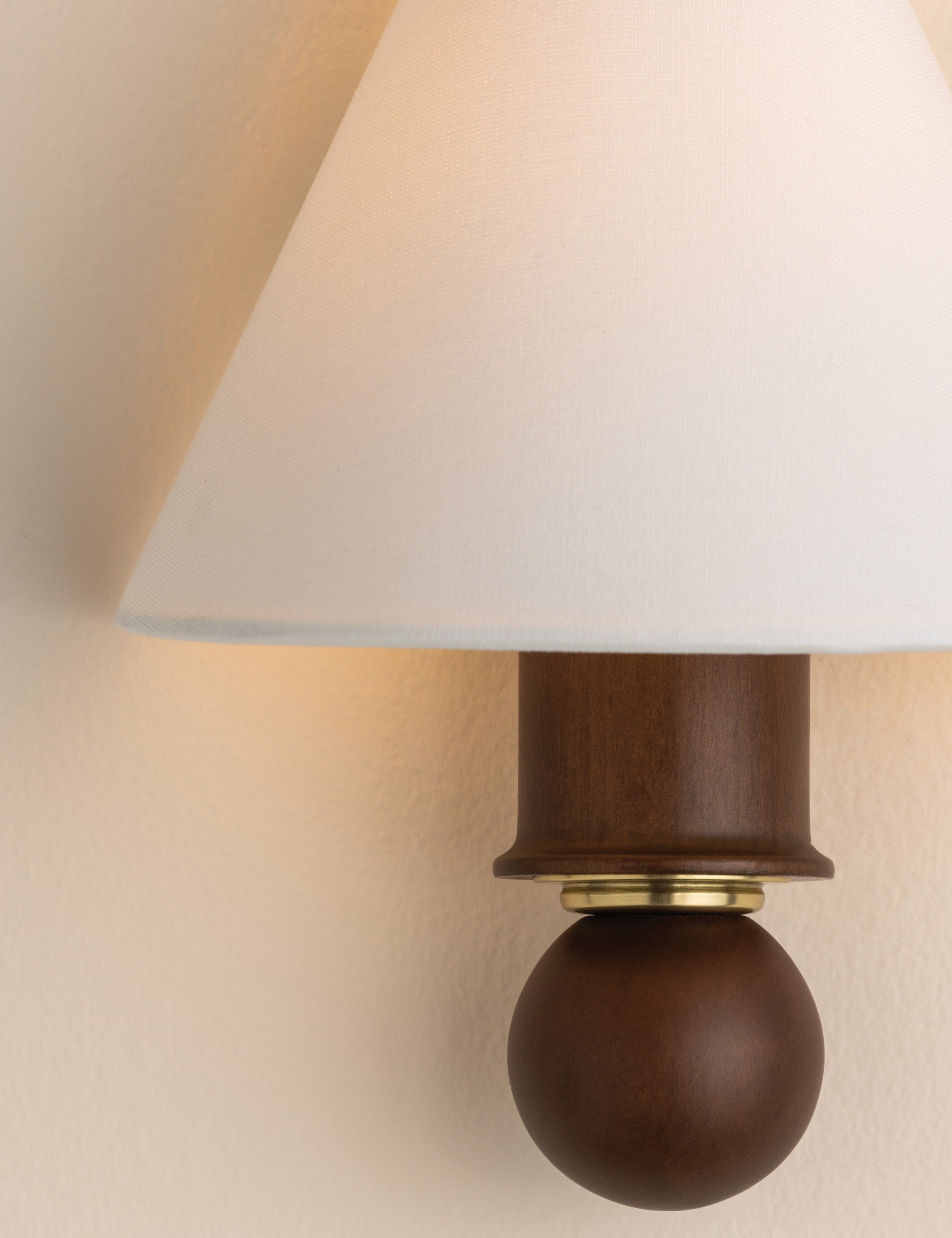 Dorell Sconce