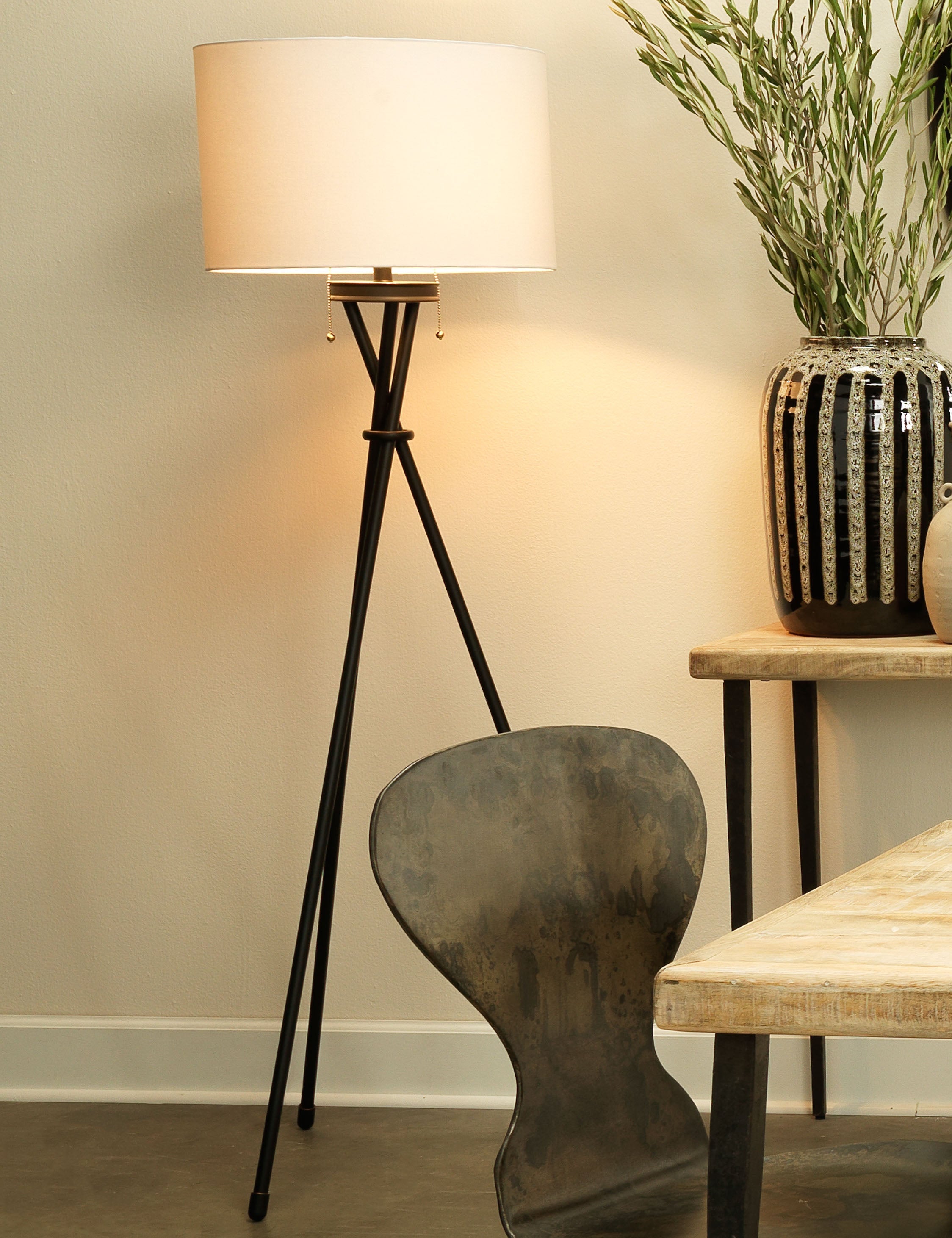 Waker Floor Lamp
