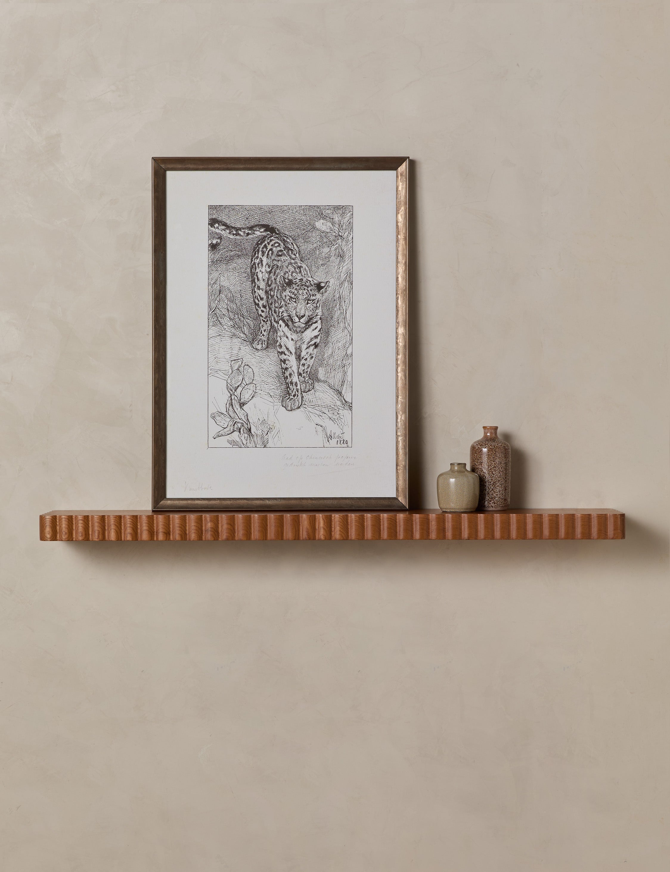 Suela Shelf