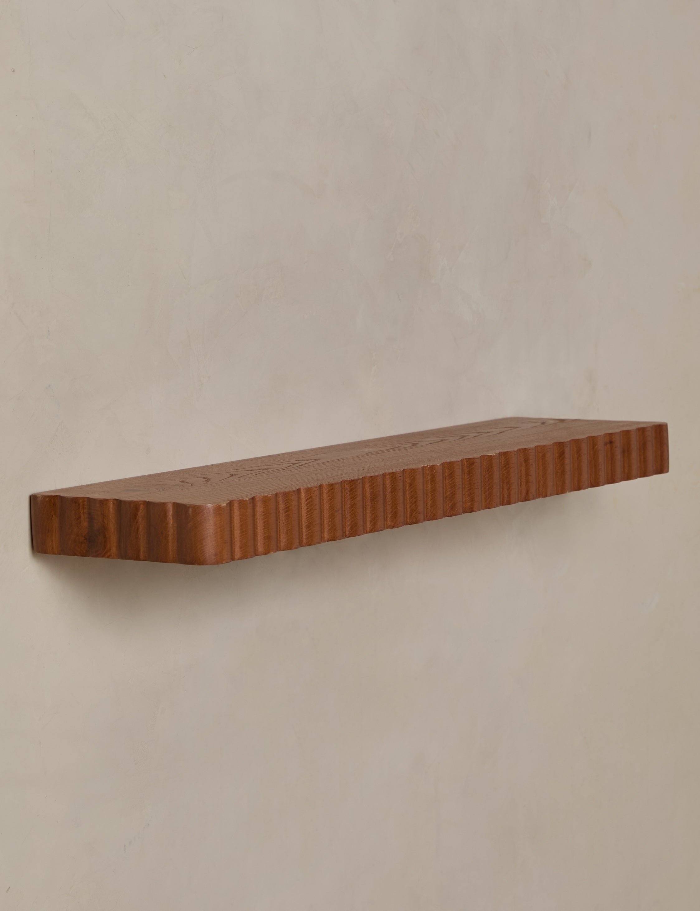 Suela Shelf